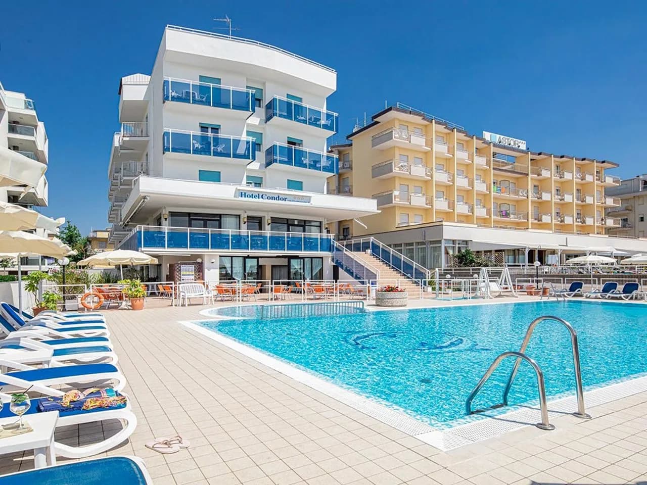 Hotel Condor